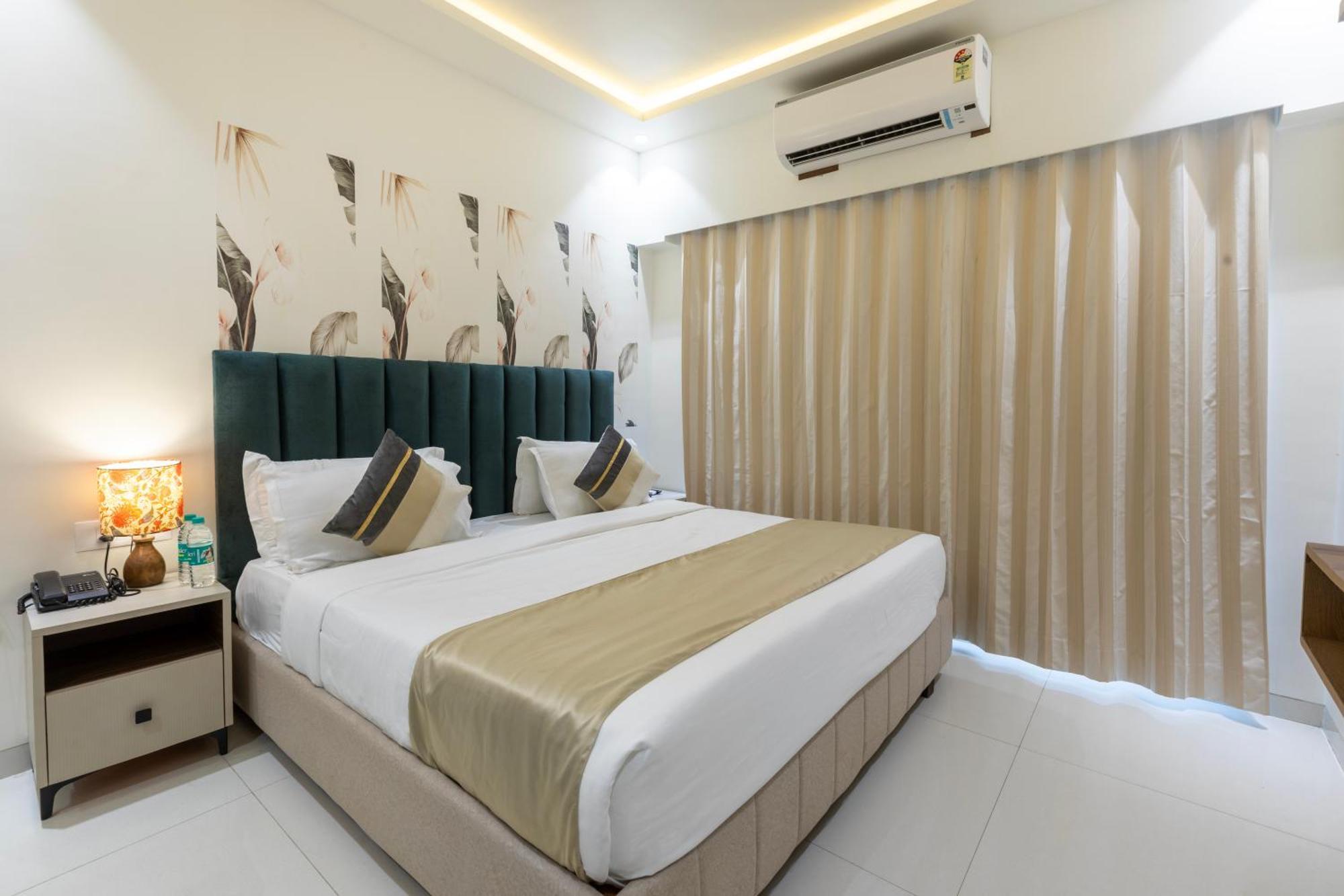 The Orion Premium Suites Mumbai Exterior photo