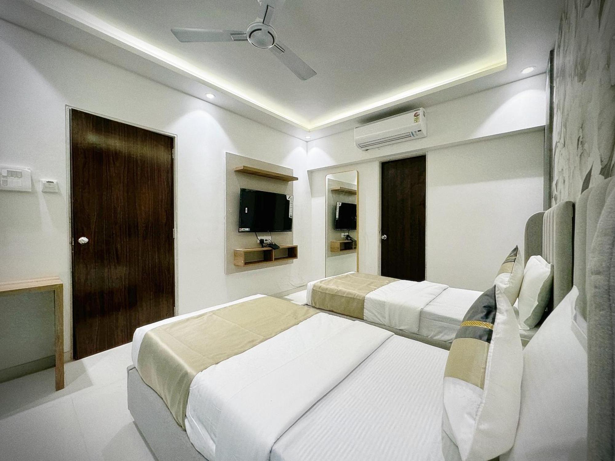 The Orion Premium Suites Mumbai Exterior photo